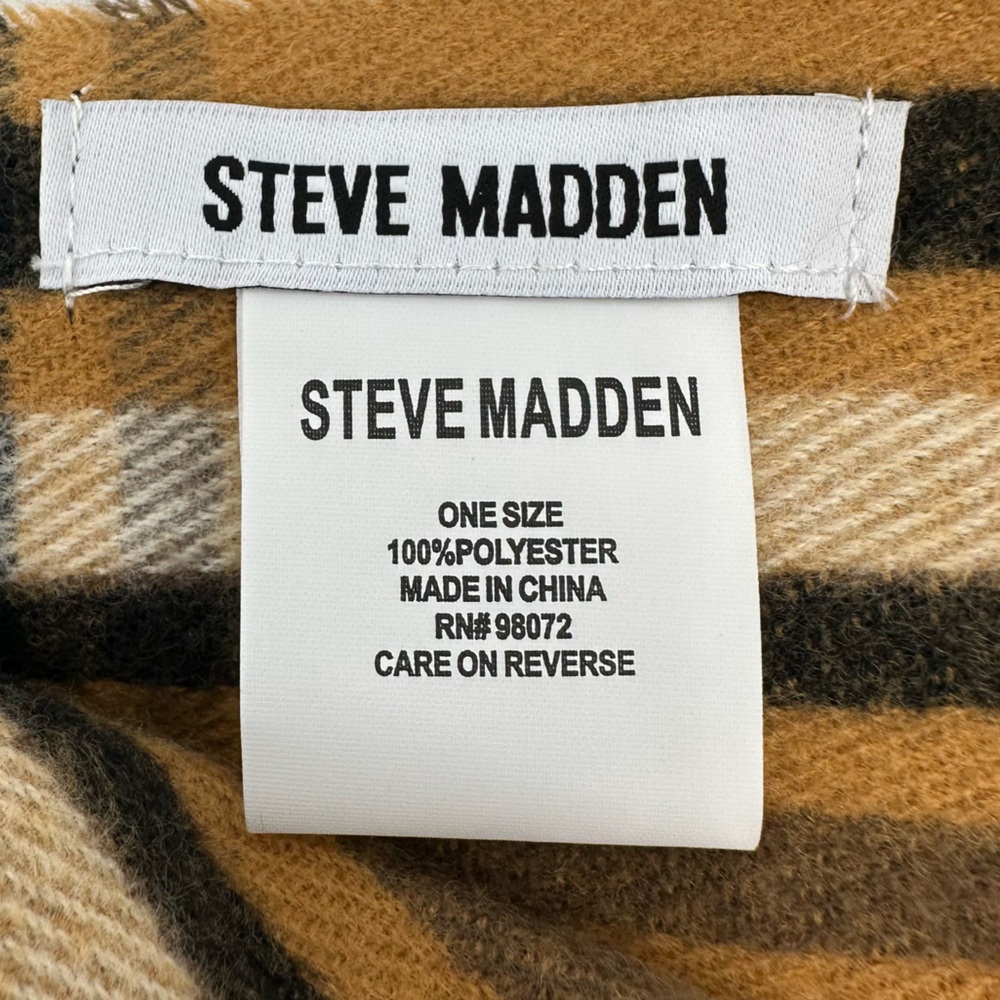 Steve Madden Beanie & Scarf Set Black Pom Beanie + Plaid Scarf NWT - Picture 7 of 11